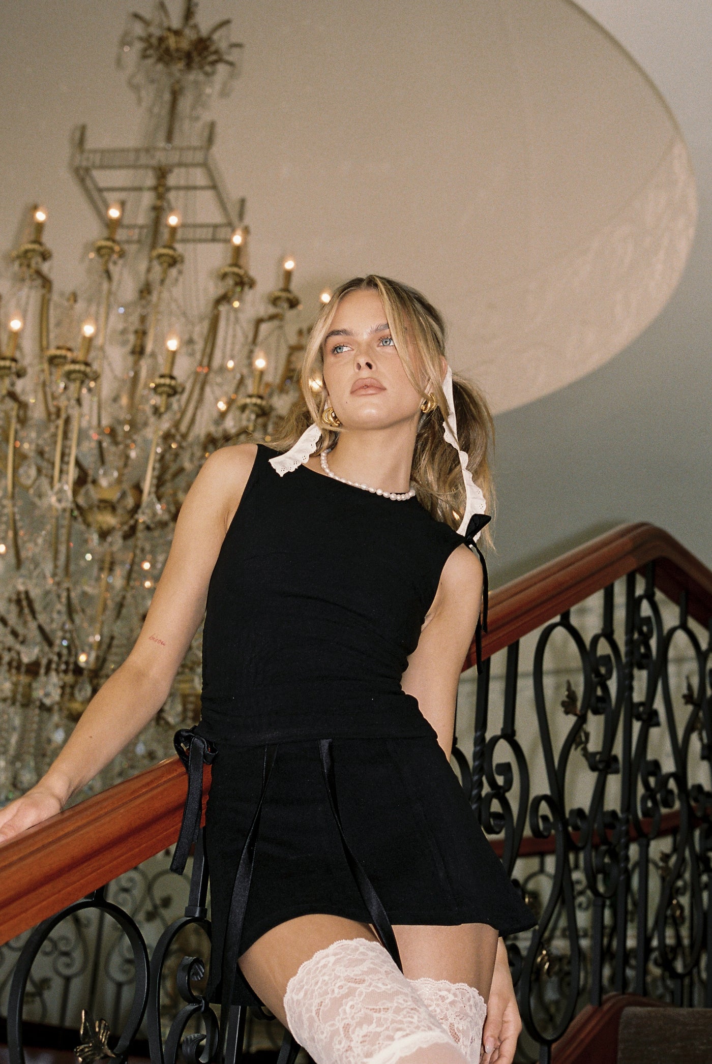 Ribbon Toggle Top in Noir